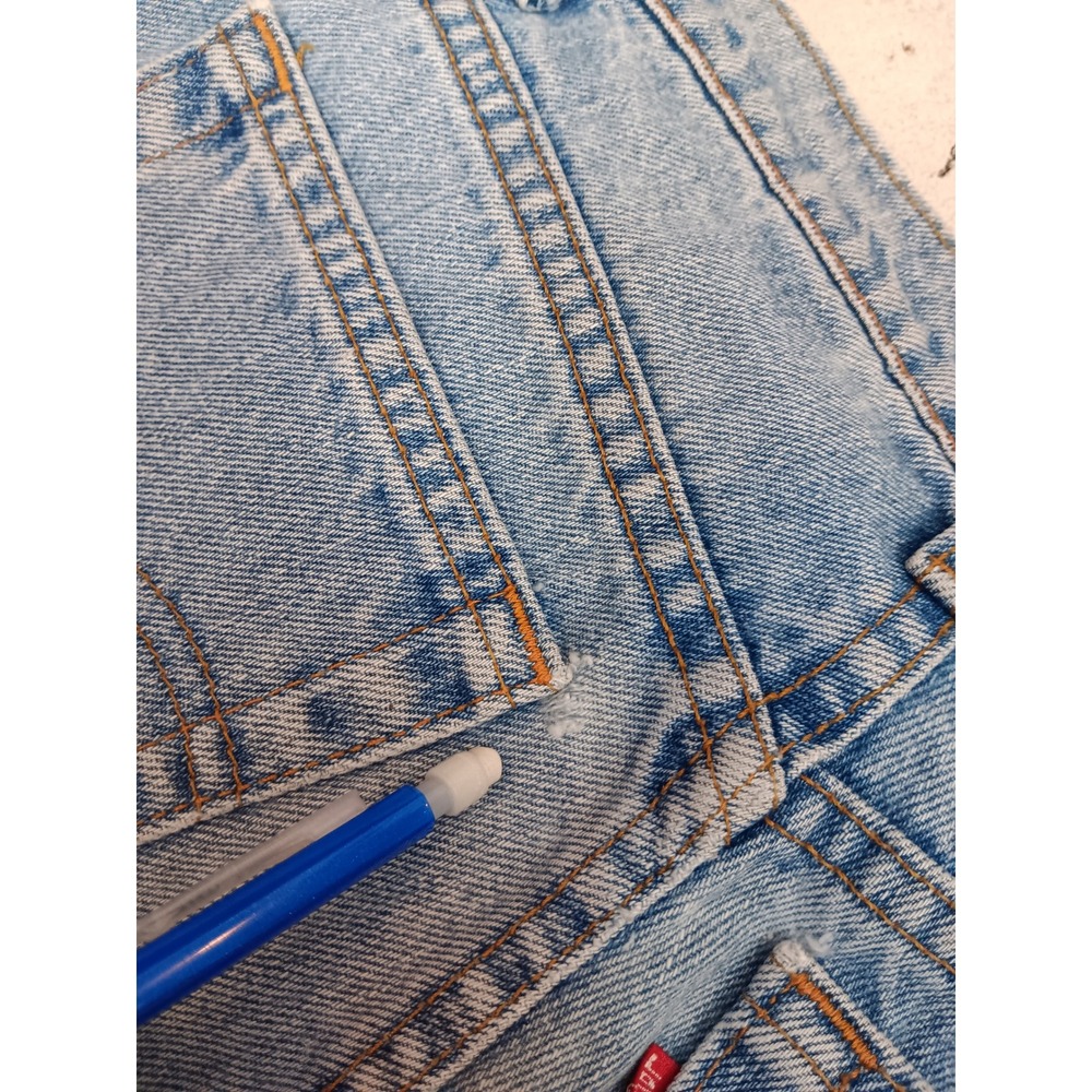 Levi's 512 Slim Fit Tapered Leg Women's Jeans Light Wash Size 7 Medium - Picture 10 of 10